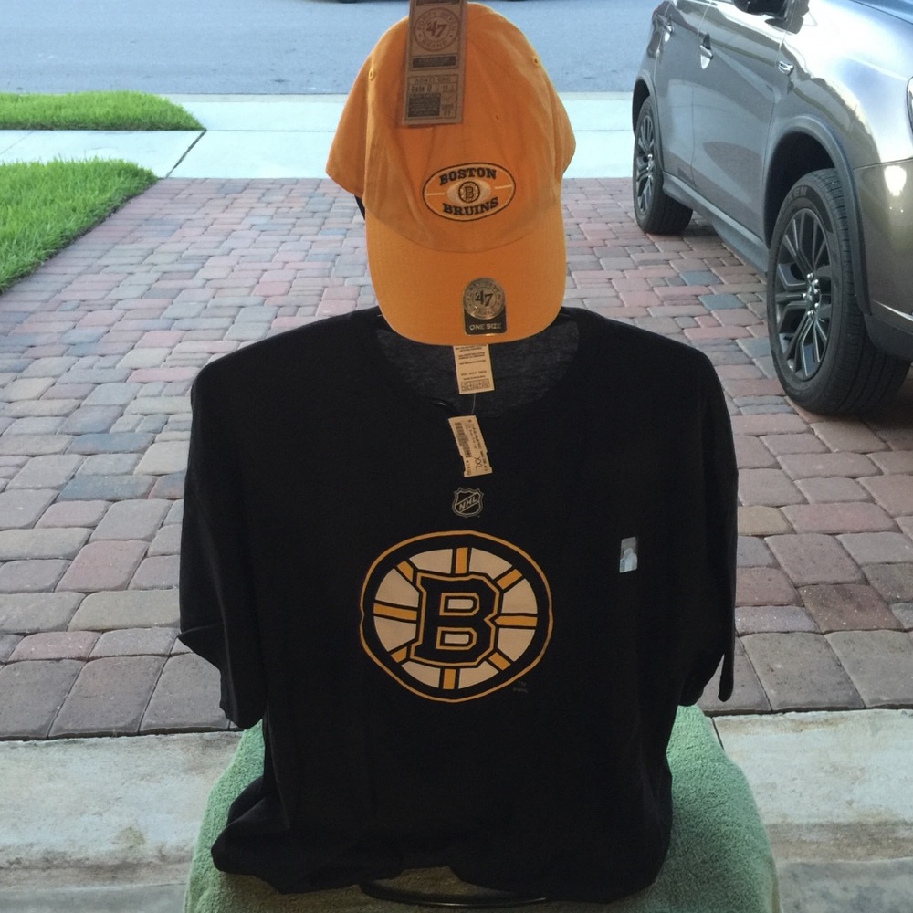 NEW Boston Bruins Combo Pack!! Hat and Shirt! NEW!